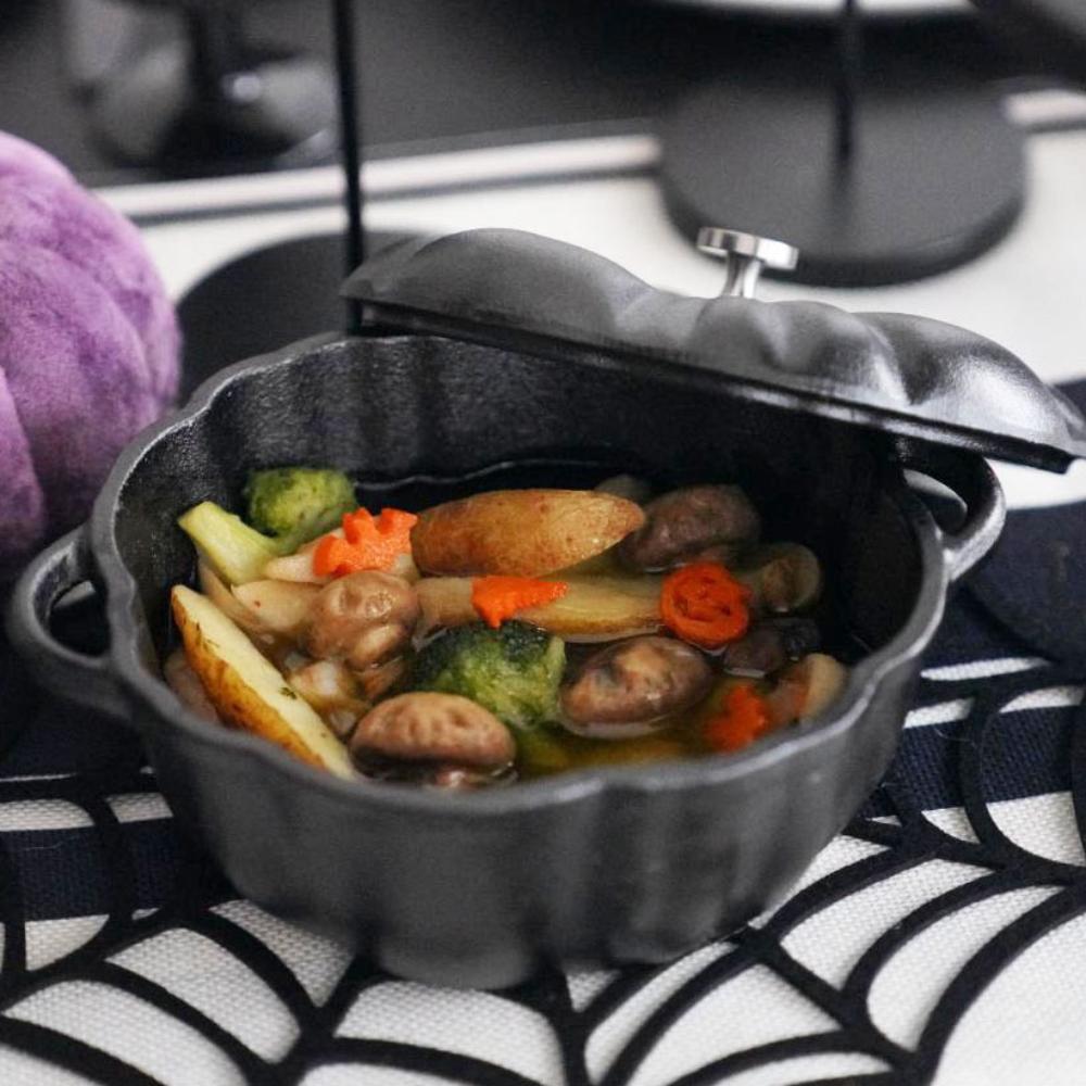 16cmのカボチャポット　ブラック